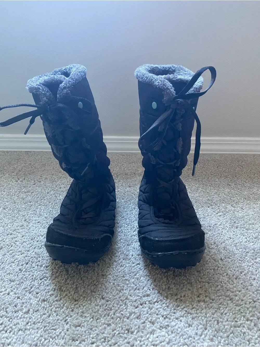 Columbia Kids Black Quilted Snow Boots with Faux Fur | big kids 6